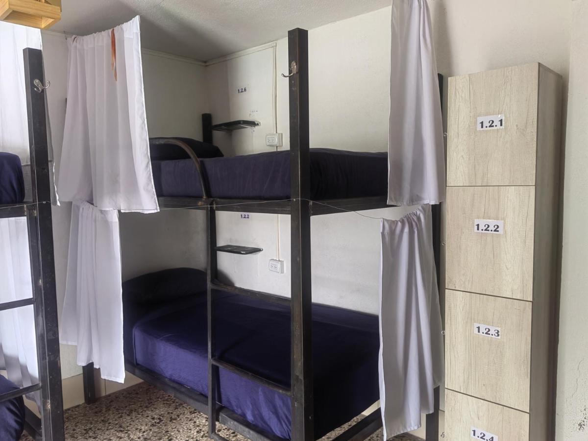 Hostal Sublime Guatemala City Екстер'єр фото